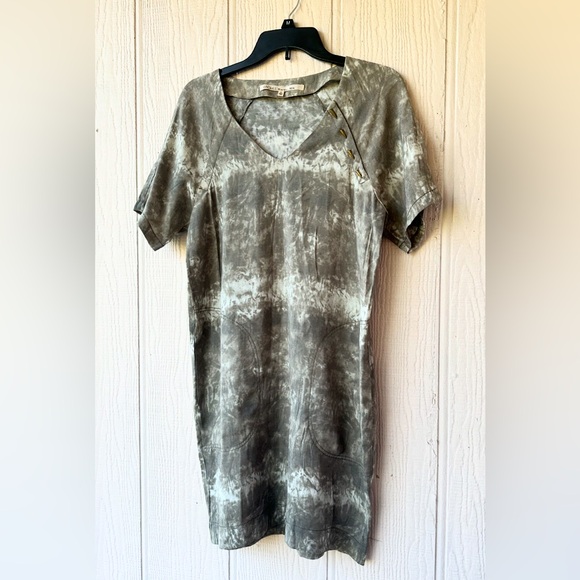 Rachel Roy Tie Dye Short Sleeve Dress - Picture 11 of 12